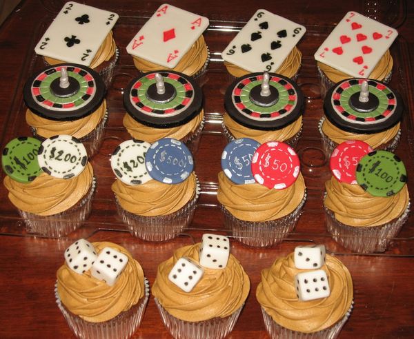 casino themed cakes